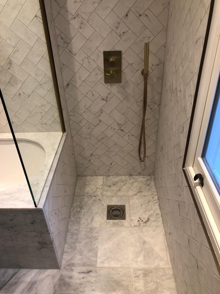 Bathroom Renovation in Dubai by H.E.M