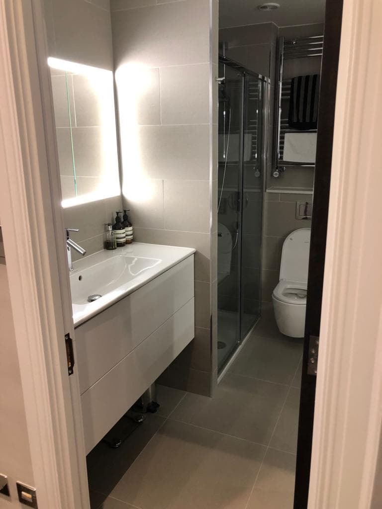 Bathroom Renovation in Dubai by H.E.M