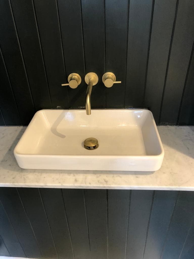 Bathroom Renovation in Dubai by H.E.M