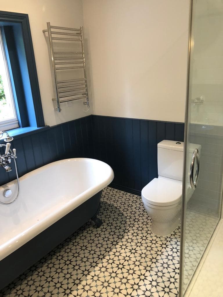 Bathroom Renovation in Dubai by H.E.M